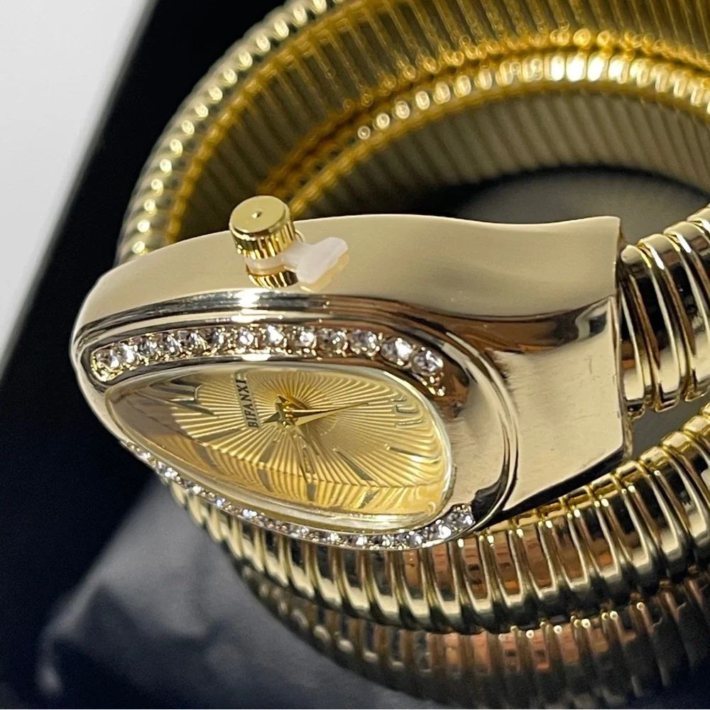 🆕 Snake Wrap Bracelet Watch